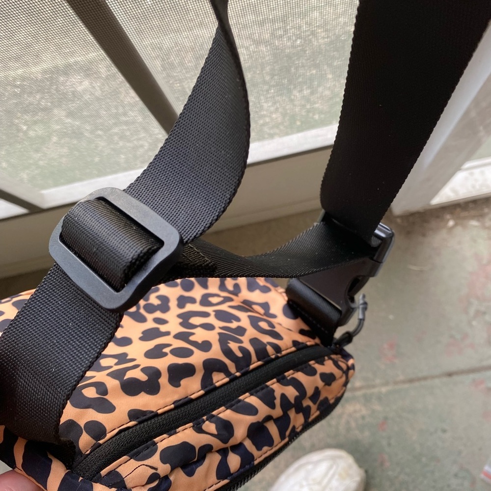 Leopard belt bag - Picture 3 of 8